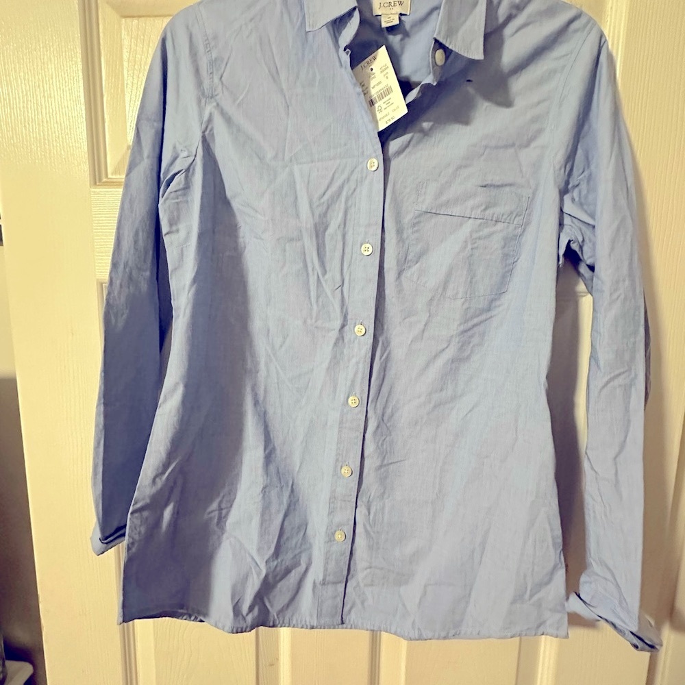 NWT J.Crew Factory Women’s Signature Fit Button-Up Shirt - Blue - Small